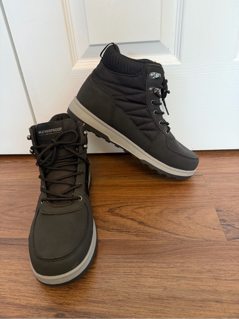 Weatherproof Men's Black Outdoor Lace-Up Boots